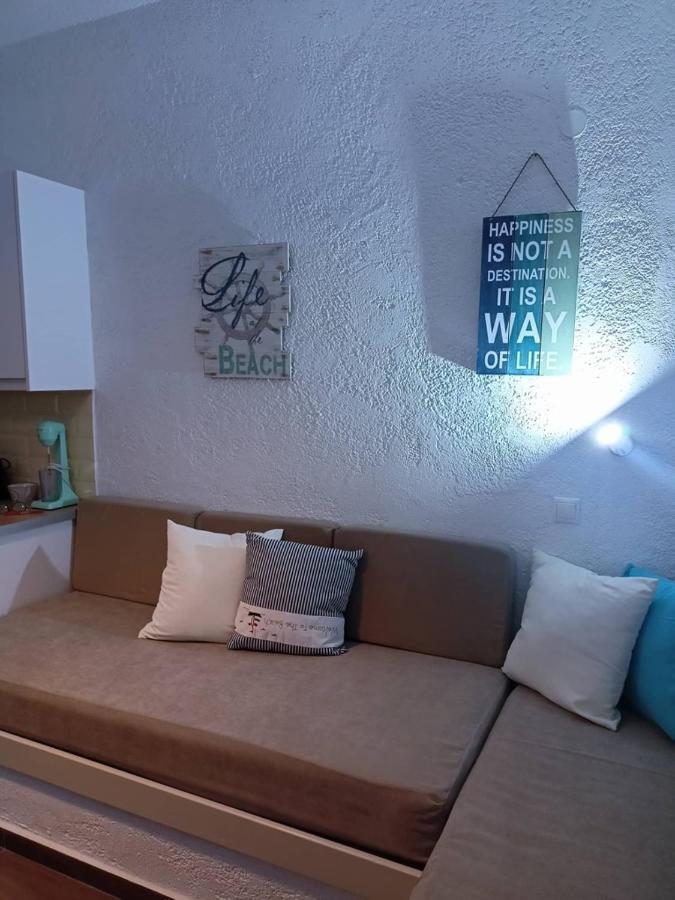 Katovigli Seaview Apartment Makrýgialos Eksteriør billede