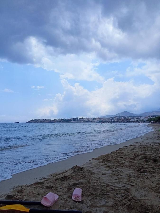 Katovigli Seaview Apartment Makrýgialos Eksteriør billede