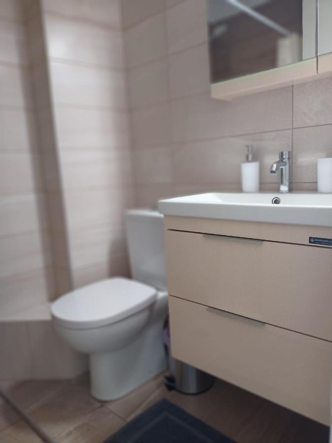 Katovigli Seaview Apartment Makrýgialos Eksteriør billede
